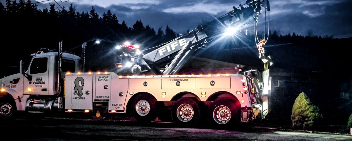 Semi-Truck Towing Tacoma WA